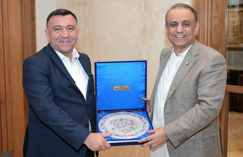 ALEEM KHAN AZERBAIJAN MINISTER2