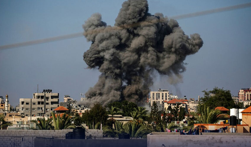 وسطی اسرائیل میں یہودی آباد کاروں کی گاڑی پر حملہ،7 شہری زخمی