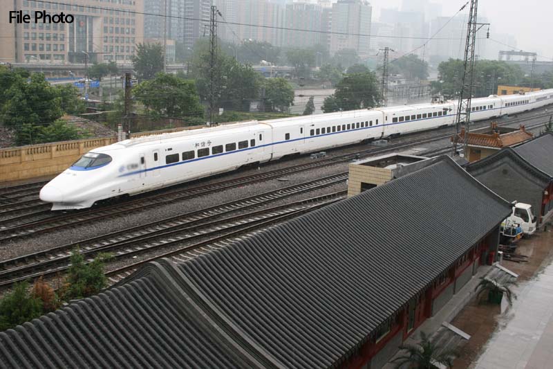 چینی سائنس دانوں کی سپر فاسٹ میگلیو ٹرین، 700 کلومیٹر فی گھنٹہ کی ریکارڈ رفتار حاصل