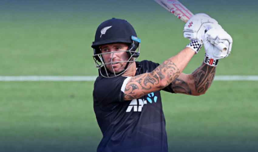 نیوزی لینڈ کے آل راؤنڈر ڈاوگ بریسویل کا ریٹائرمنٹ کا اعلان