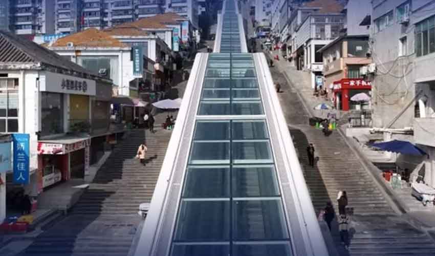 طویل آؤٹ ڈور ایسکیلیٹر عوام کیلئے کھل گیا، ویڈیو سوشل میڈیا پر وائرل