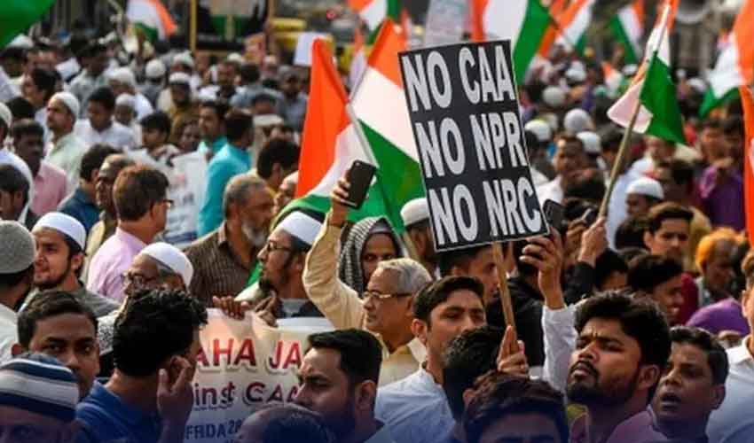 بھارت میں اپنے ہی شہریوں کو غیر ملکی قرار دے کر ملک بدر کرنے کا سلسلہ جاری