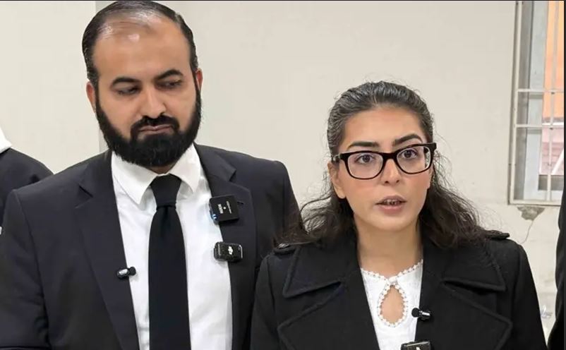 متنازع ٹویٹس کیس، عدالت نے ایمان مزاری اور ہادی چٹھہ کو 17، 17 سال  قید کی سزا سنا دی