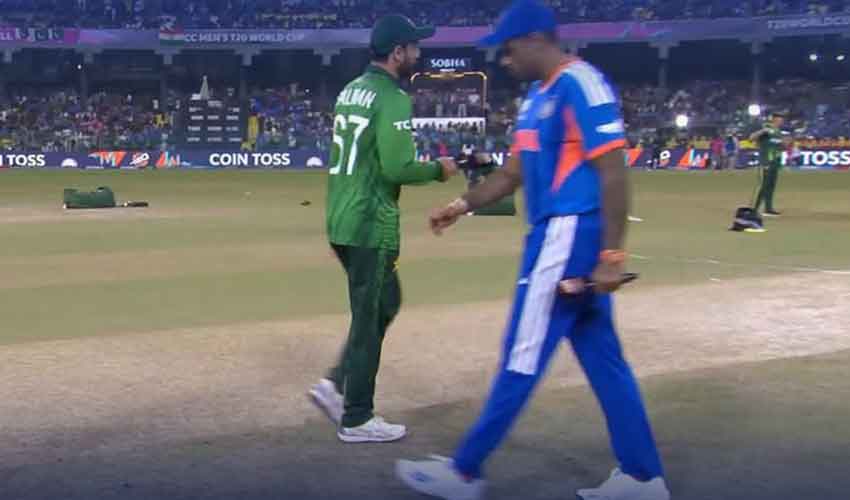 بھارتیوں کے ہاتھوں کرکٹ کی پھر رسوائی، کپتانوں نے ہاتھ نہیں ملایا