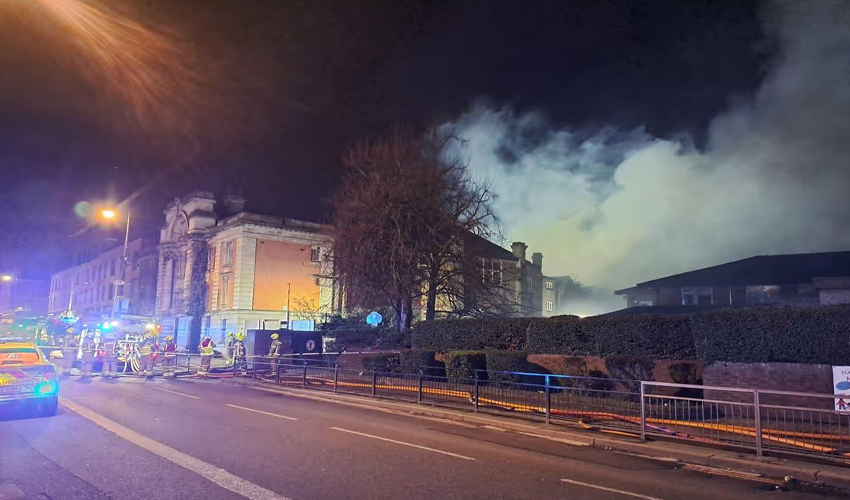 ویسٹ لندن کےعلاقے ساؤتھ ہال میں چرچ میں لگی آگ پر قابو پالیا گیا