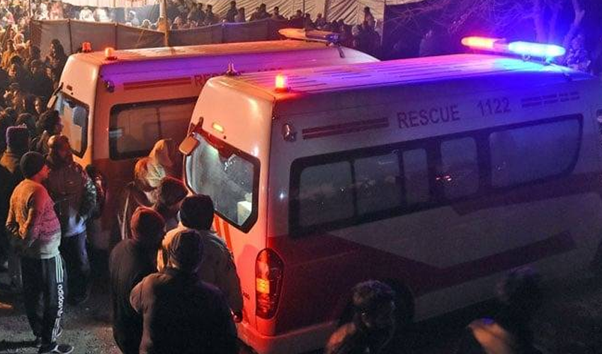 مانسہرہ: ایبٹ آباد روڈ پر پلازہ میں دم گھٹنےسے 3 افراد جاں بحق