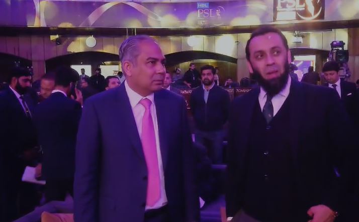 پاکستان شاہینز اور ہانگ کانگ سکسز کی فاتح ٹیموں میں انعامات کی تقسیم