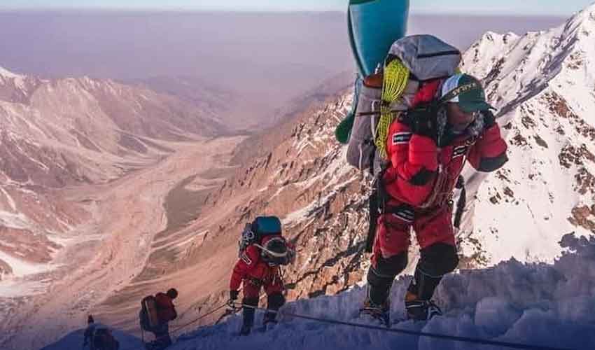 نانگا پربت پر چیک ری پبلک کی خاتون کوہ پیما آکسیجن سلنڈر پھٹنے سے جاں بحق