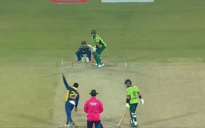 پاکستان نے سری لنکا کو دوسرے ون ڈے میں شکست دے کر سیریز جیت لی