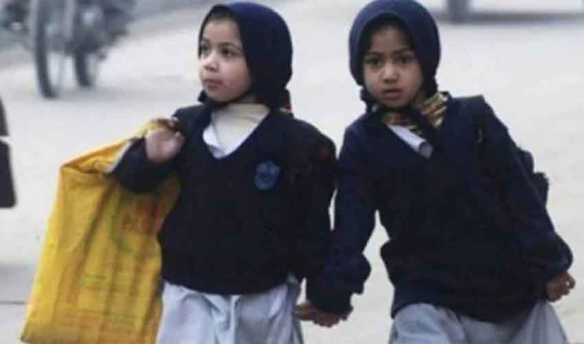 اسکول کے اوقات کار میں تبدیلی کے فیصلہ میں توسیع