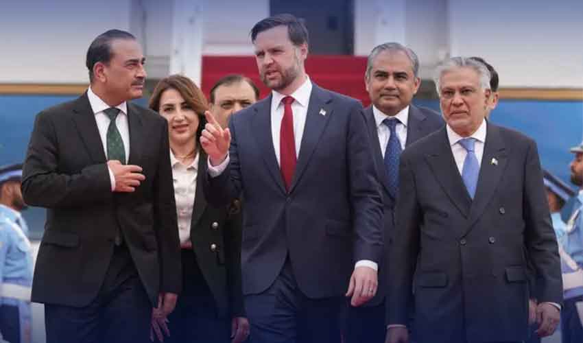 ایران کے بعد امریکی وفد بھی مذاکرات کے لیے اسلام آباد پہنچ گیا