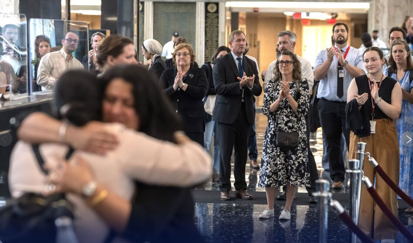 ٹرمپ انتظامیہ نے محکمہ خارجہ کے سیکڑوں ملازمین کی چھٹی کردی